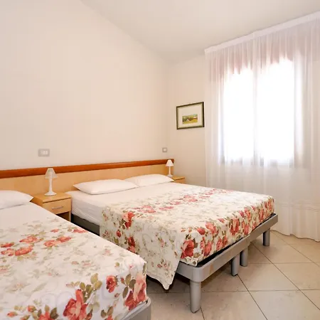 Nyaraló Villaggio Delfino-2 By Interhome