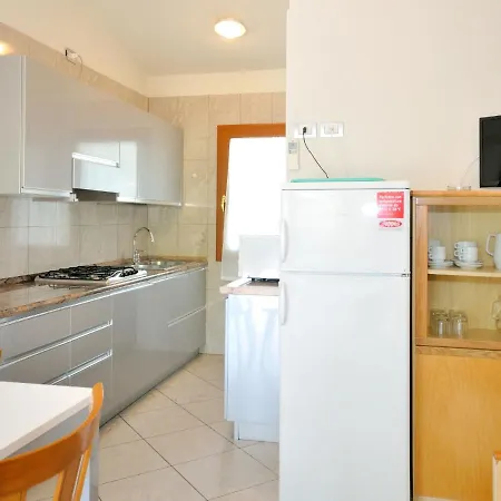 Villaggio Delfino-2 By Interhome 別荘
