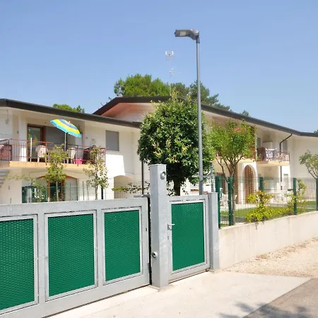 Villaggio Delfino-2 By Interhome *